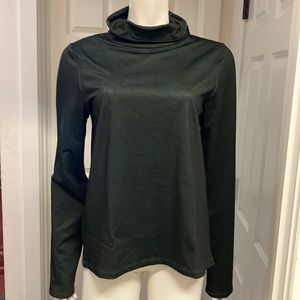 Under Armour Athletic/Athleisure L/S Top, NWT!